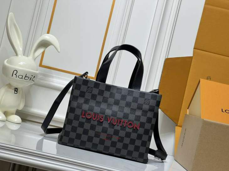 Picture of Louis Vuitton Handbags _SKUfw210843833fw